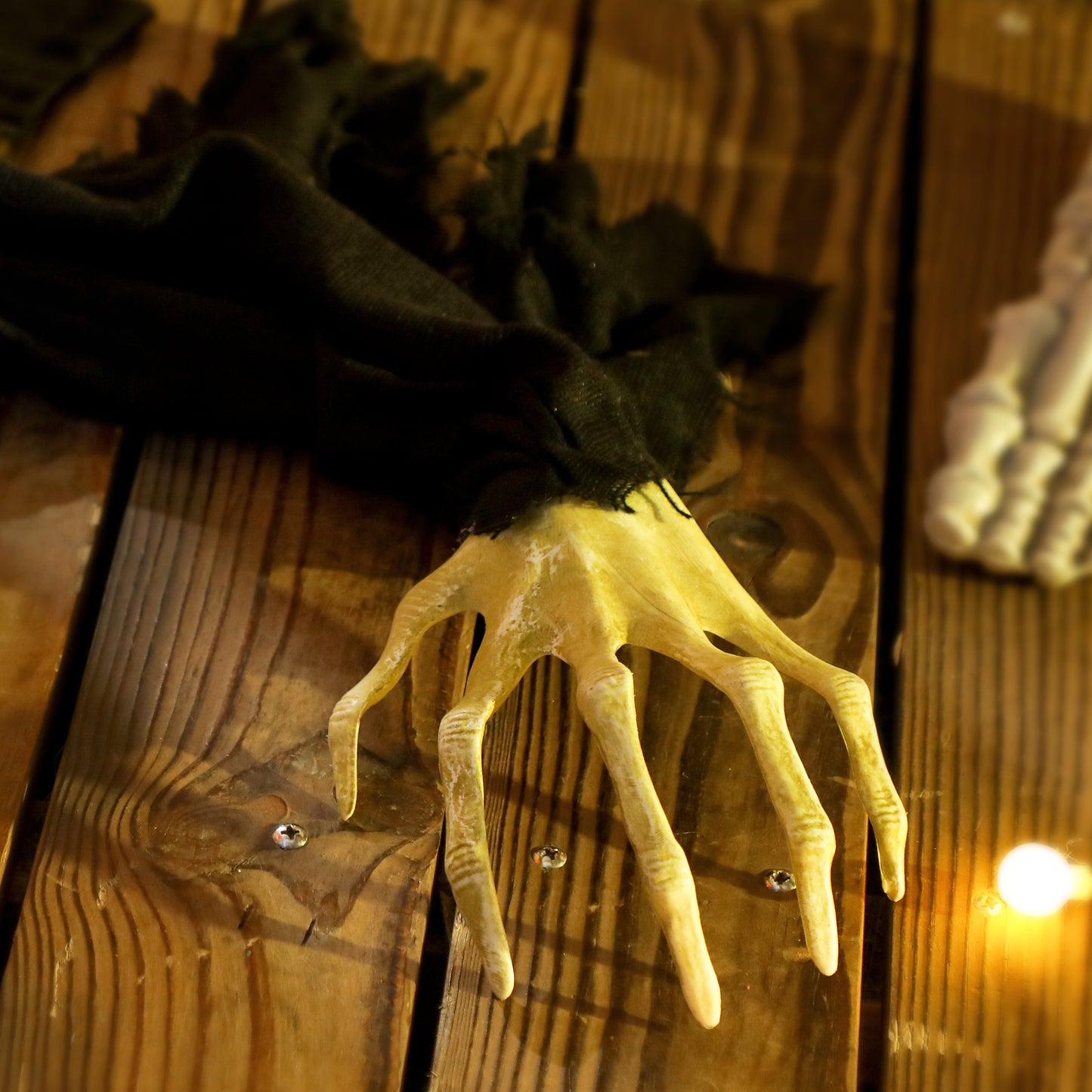 183 cm Life Size Scary Halloween Decorations, Battery Operated