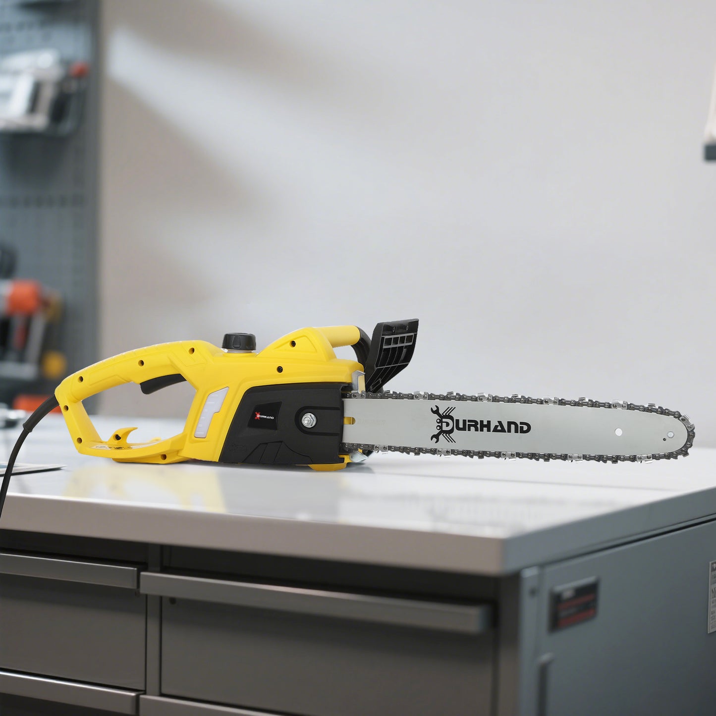 Electric Chainsaw Garden Tools, 2000 W for Wood, Yellow