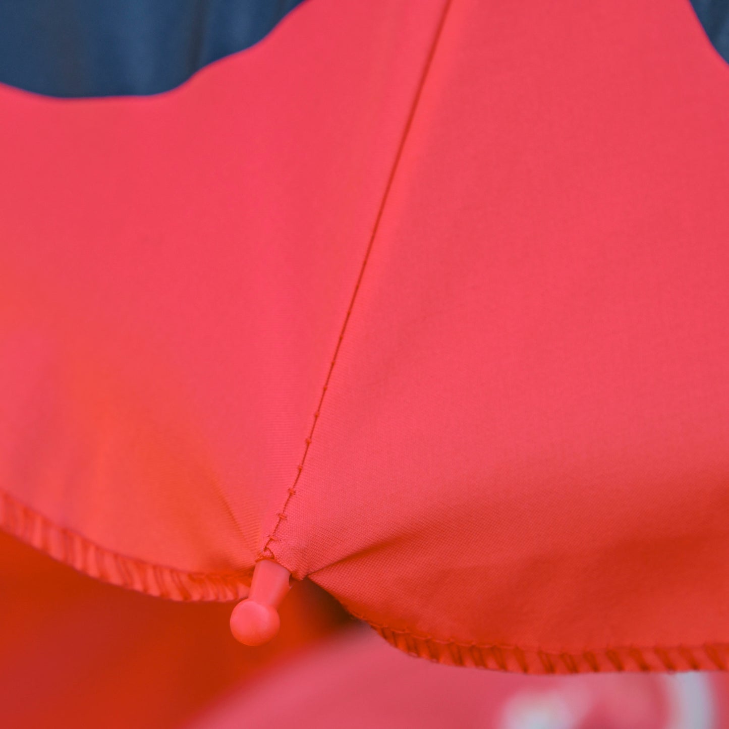 Kids Folding Picnic Table Chair Set Ladybug Pattern Outdoor w/ Parasol