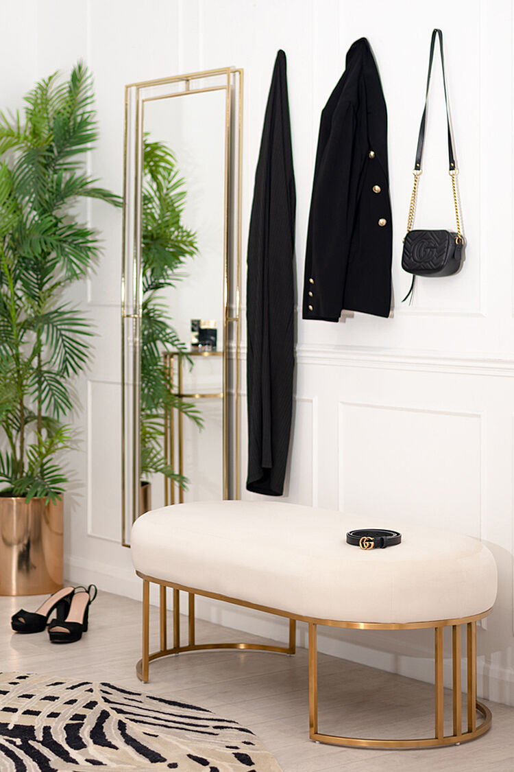 Aria Bench