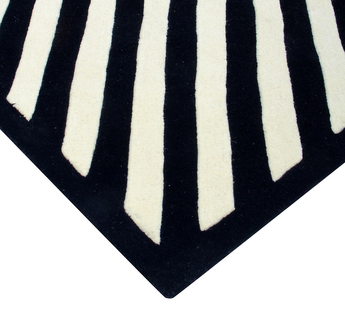 Milo Rug Large