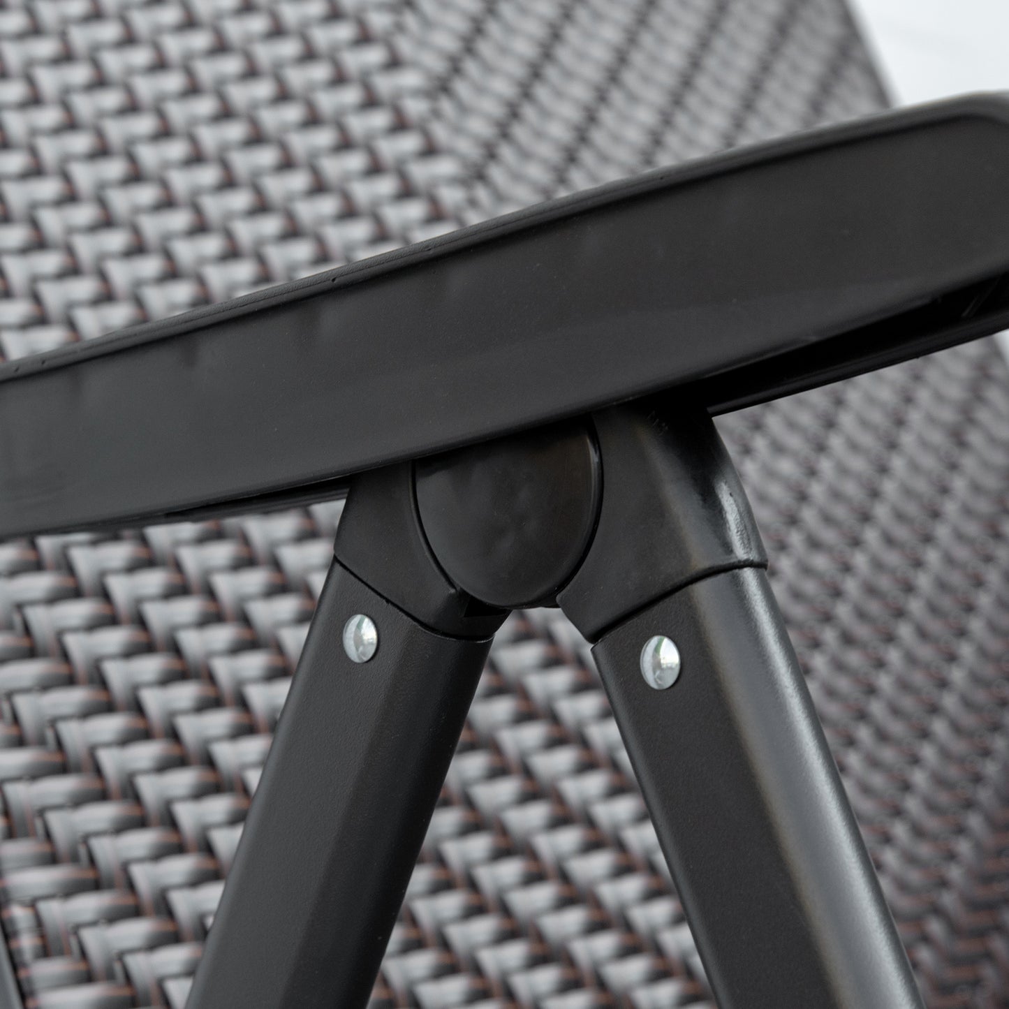 Outsunny Set of 2 Outdoor Wicker Folding Chairs, Patio PE Rattan Dining Armrests Chair set with 7 Levels Adjustable Backrest, for Outdoors, Camping, Red Brown