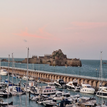 We are Back! Enjoy a Three Course Sunday Carvery Buffet Lunch at The Radisson Blu - For Just £26 Per Person!