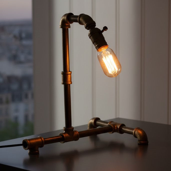 Armand Table Light