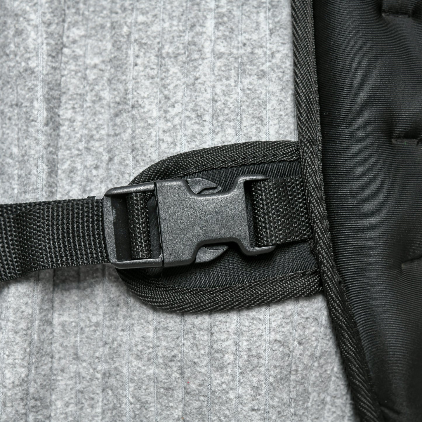 8KG Weighted Vest with Adjustable Straps, Pocket, Reflective Strips
