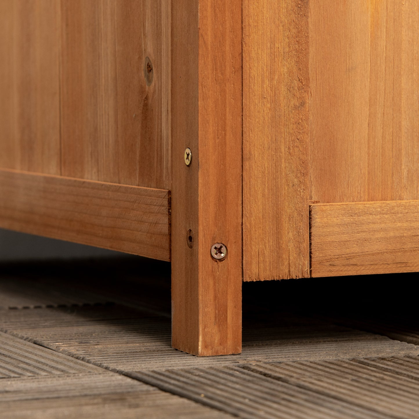 Wooden Planter with Corner Trellis, Raised Garden Bed, Brown