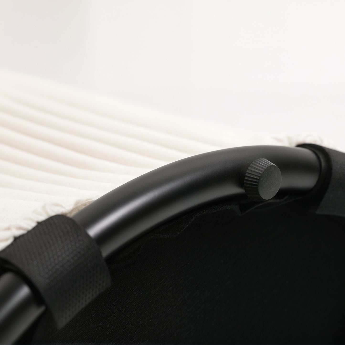 Round Storage Ottoman with Lid, Vanity Stool with Storage, Beige