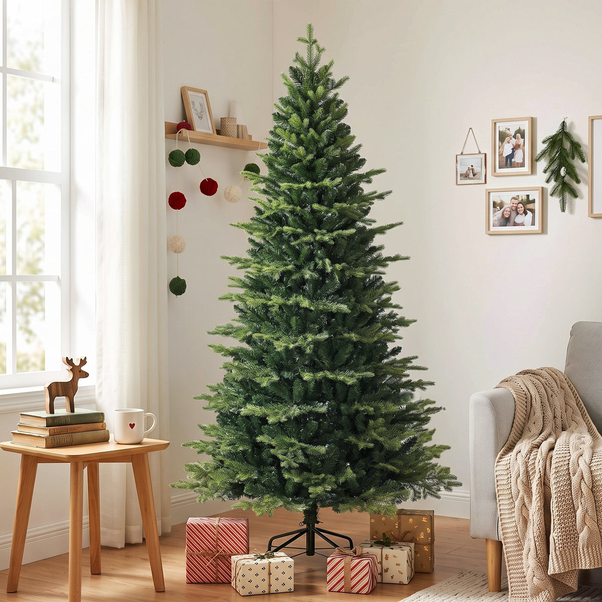Geneva Fir Hinged Xmas Tree with 2079 Branch Tips, Green