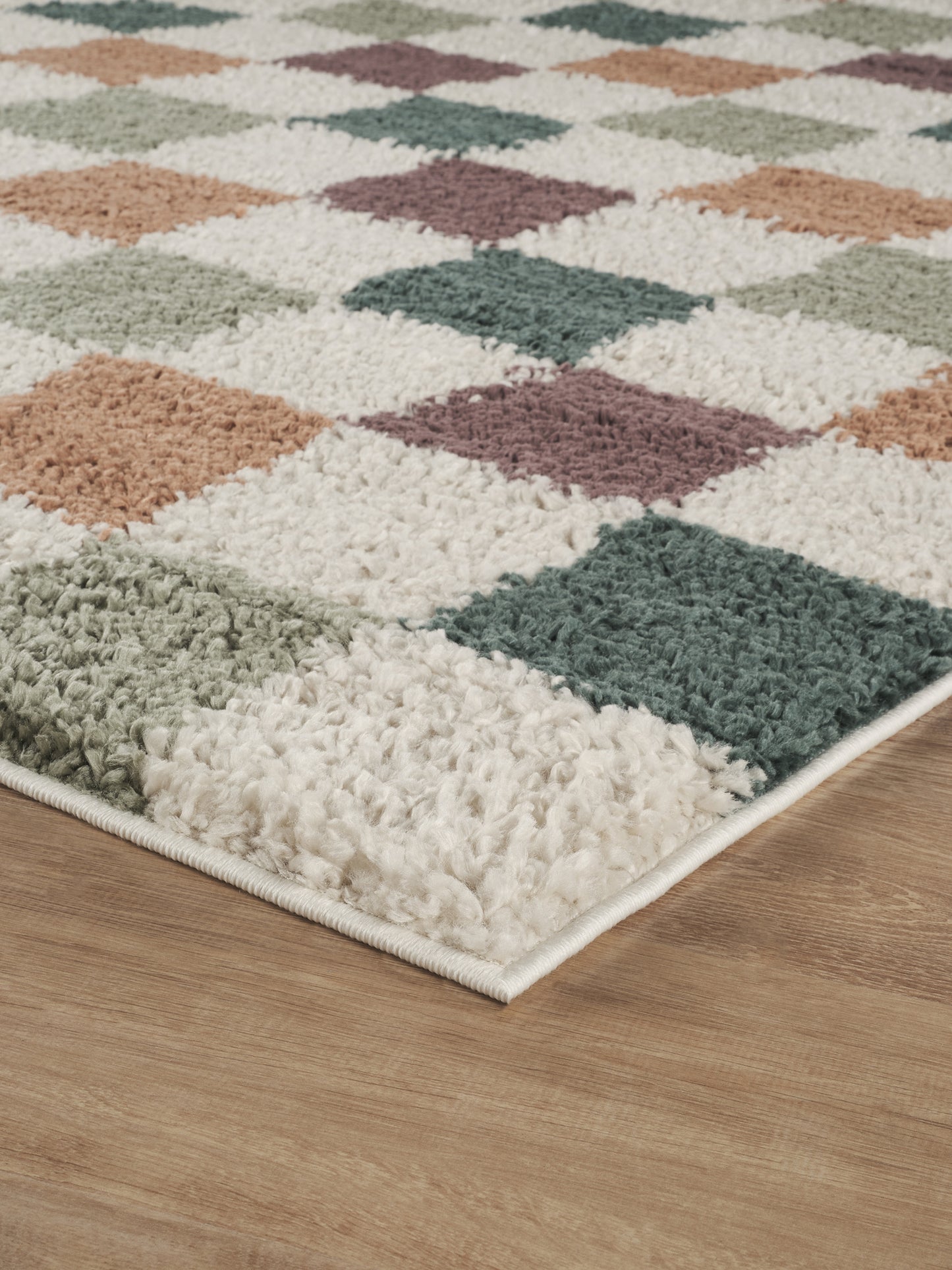 Chester Living Room Shaggy Area Rug Modern - Contemporary Checkered Design - 8 Colours Available