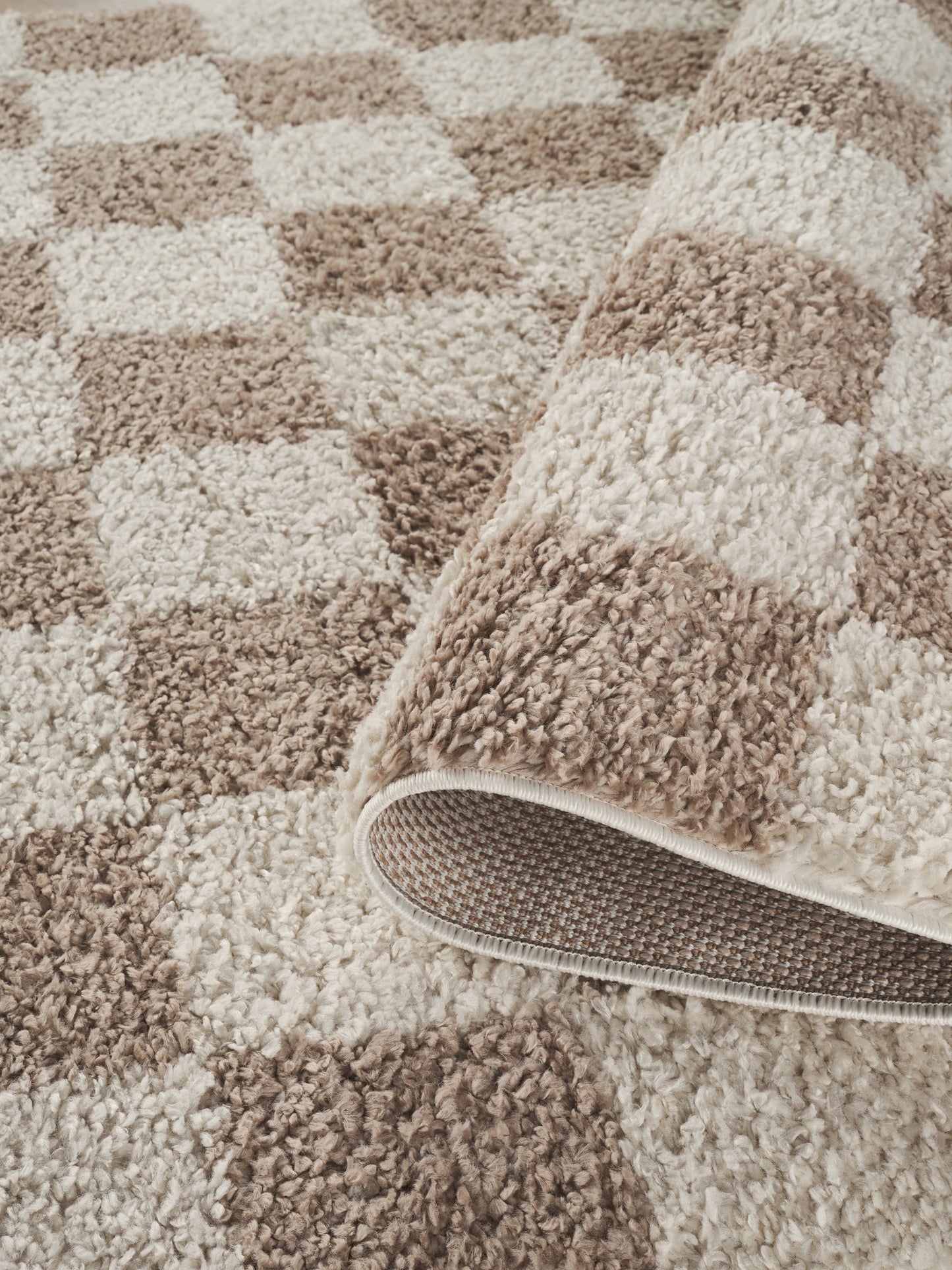 Chester Living Room Shaggy Area Rug Modern - Contemporary Checkered Design - 8 Colours Available