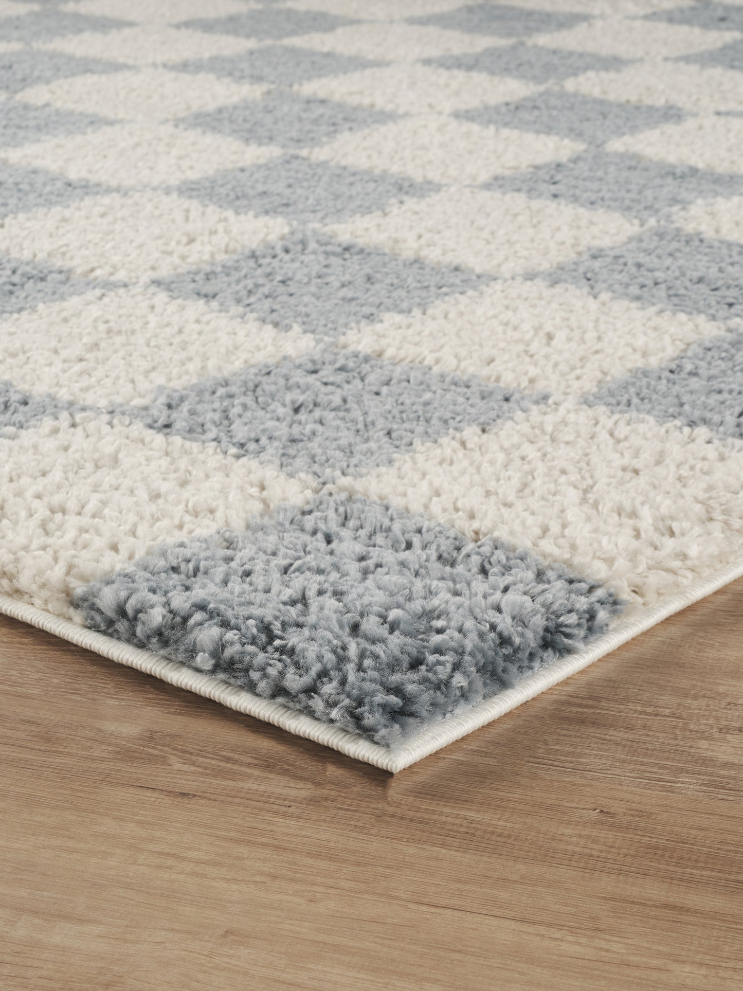 Chester Living Room Shaggy Area Rug Modern - Contemporary Checkered Design - 8 Colours Available