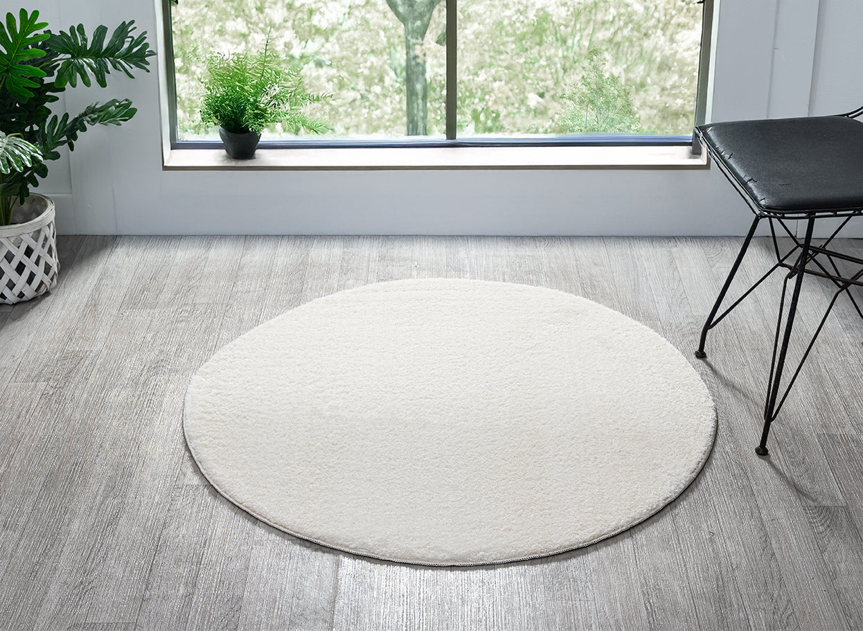 Comfy Washable Low Pile Living Room Area Rug - Anti-Slip Felt Backing - 12 Colours Available