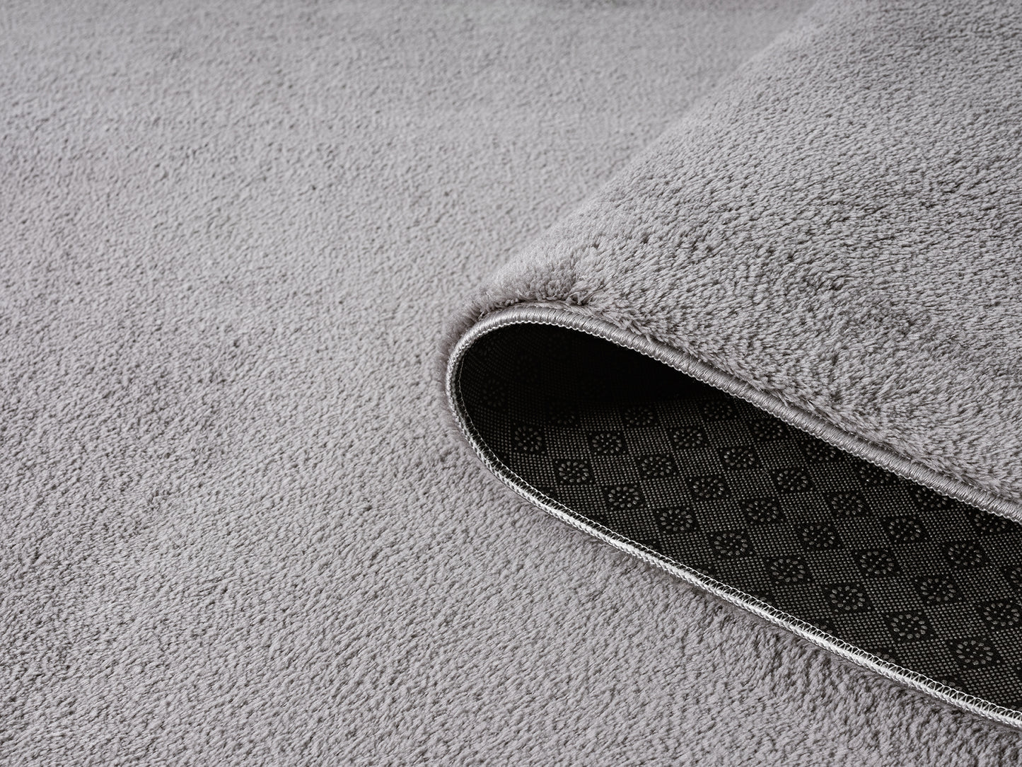 Comfy Washable Low Pile Living Room Area Rug - Anti-Slip Felt Backing - 12 Colours Available