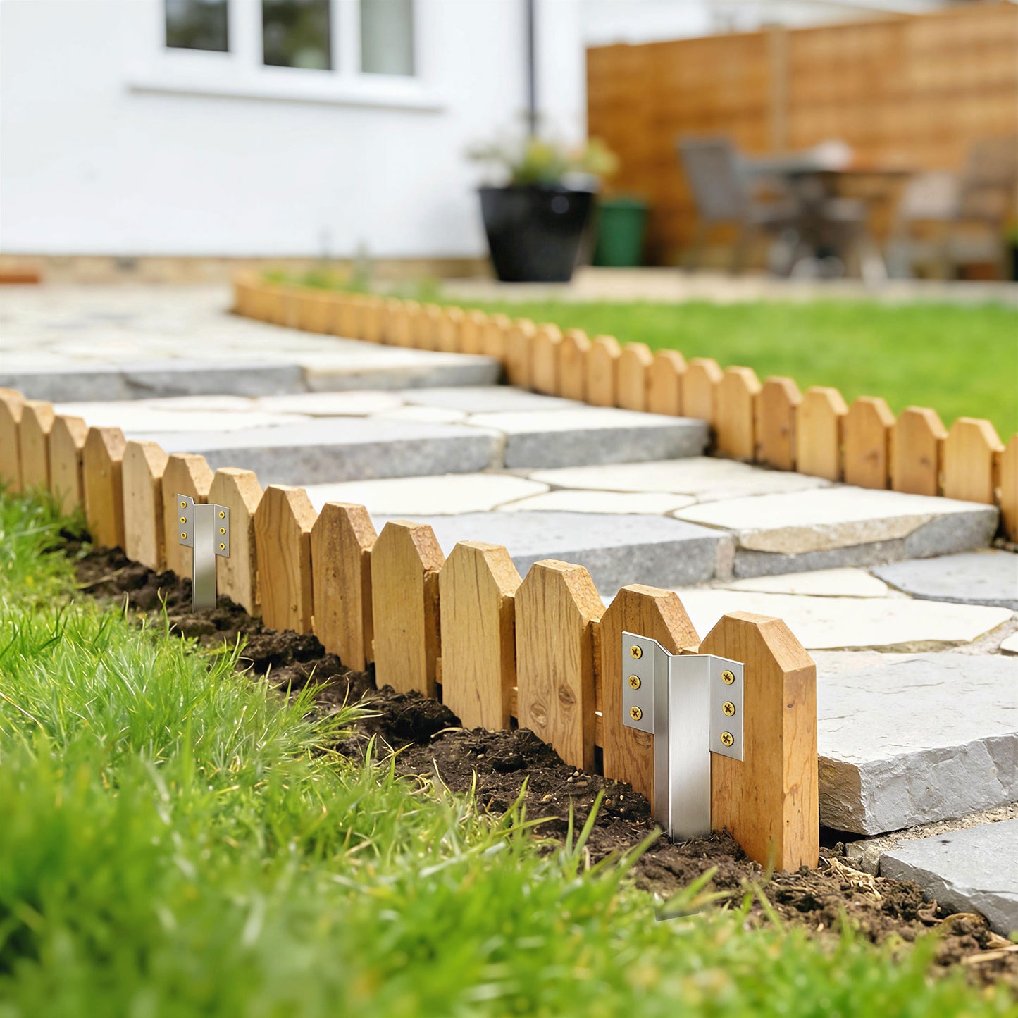 20 Pack Railway Sleeper Brackets, 41 cm Galvanised Sleeper Stakes