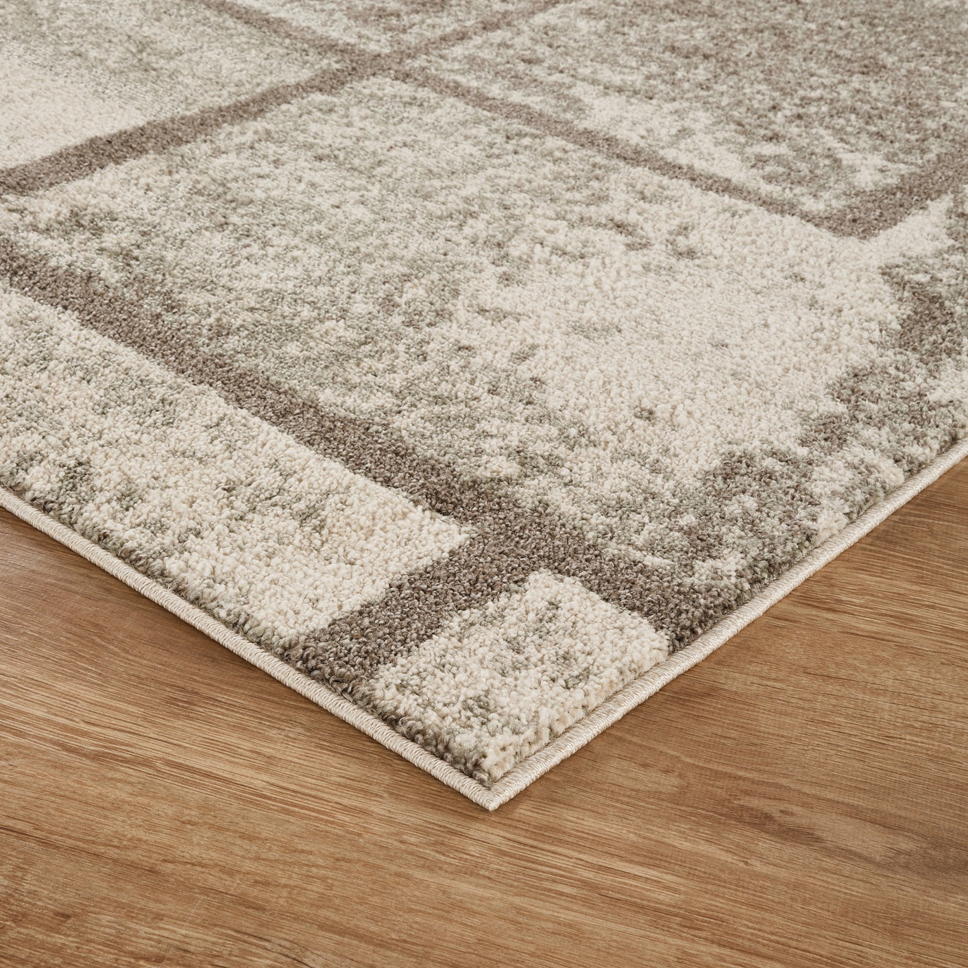 Rhodes Enigma Modern Living Room Contemporary Geometric Area Rugs - 3 Colours Available
