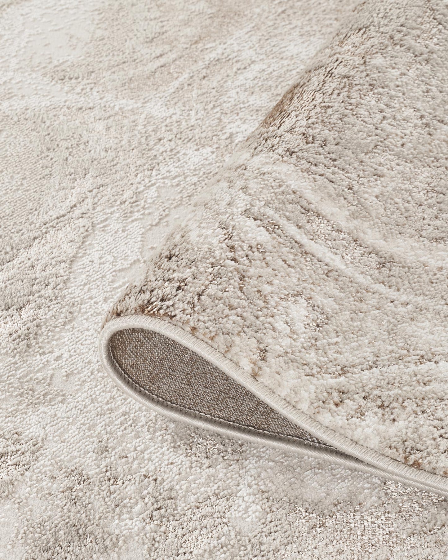 Elysium Abstract Rug With Velvet Feel Stylish Metallic Sheen Nebula Design