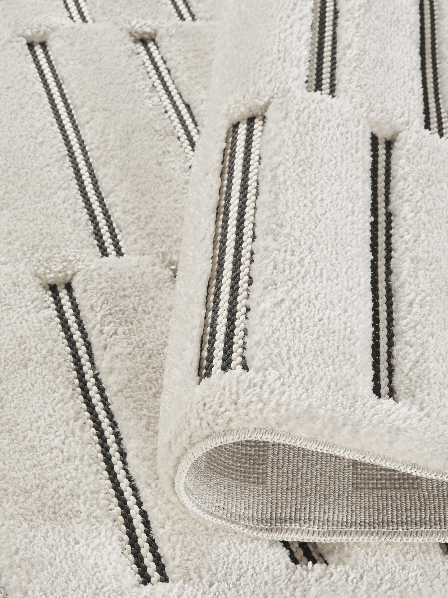 Freya Living Room Area Rug Contemporary 3D Embossed Modern Stripe Bar Design
