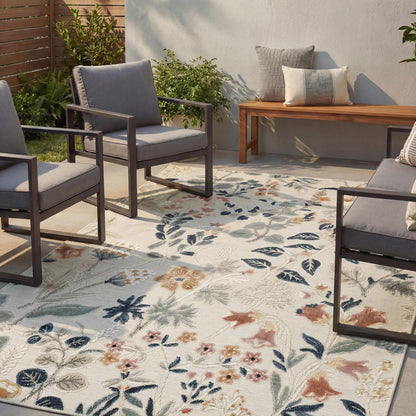 Gardenia Daisy Indoor Outdoor Low Pile Area Rug Floral Design