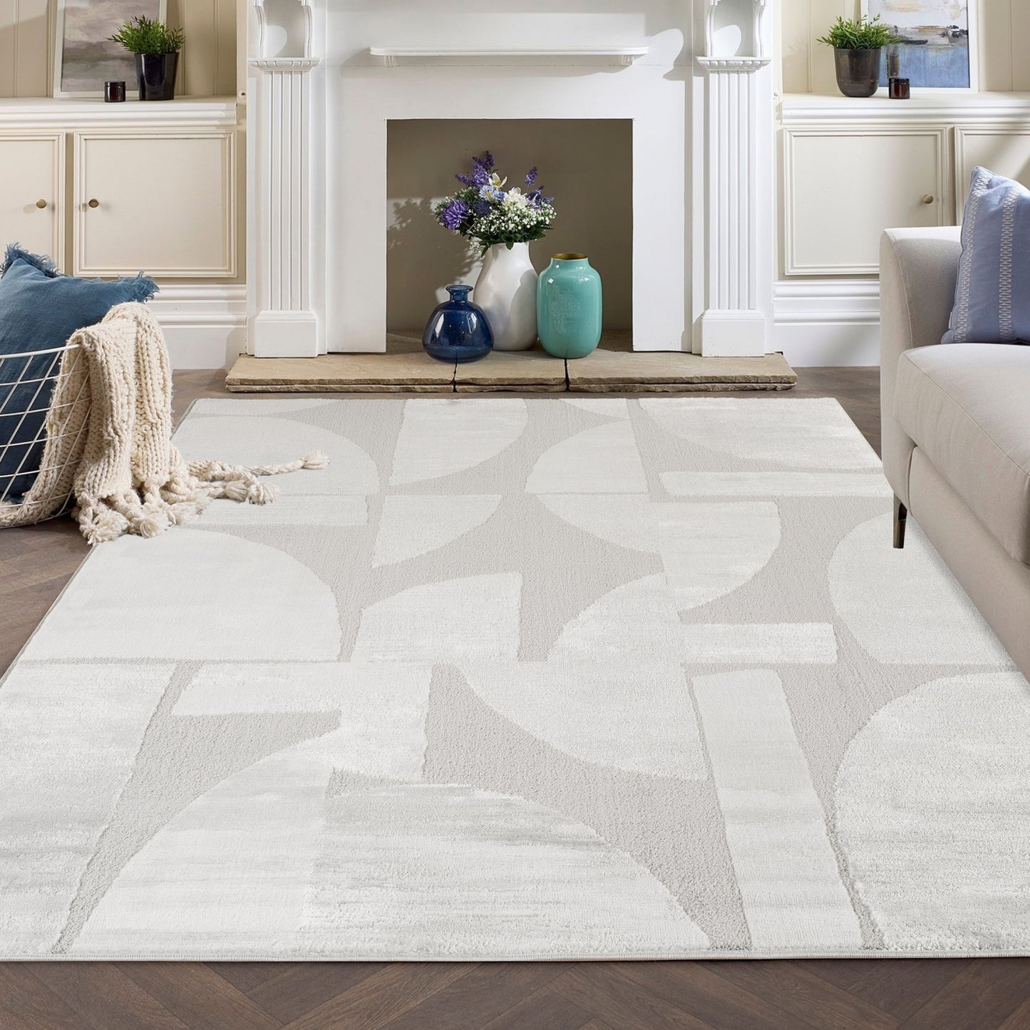 Hamilton Modern Sheen Area Rug - Abstract Motif Geometric Lines Design - 3 Colours Available