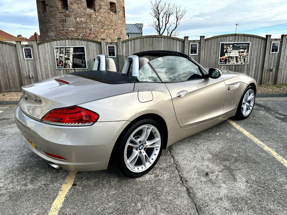 BMW Z4 35i S-Drive Automatic Coupe Convertible *Rare 3.0L Model*