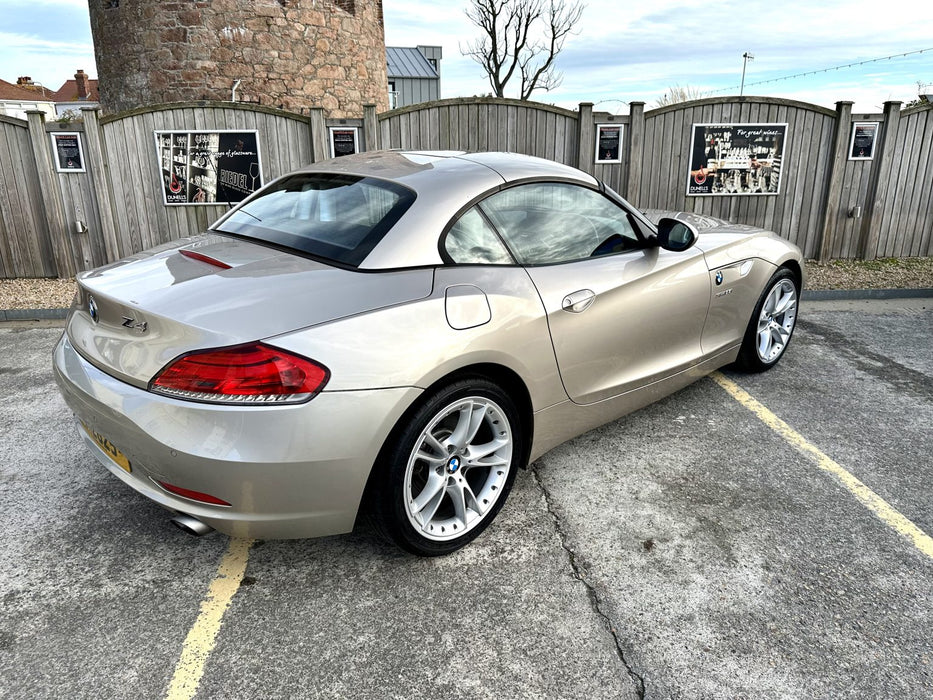 BMW Z4 35i S-Drive Automatic Coupe Convertible *Rare 3.0L Model*