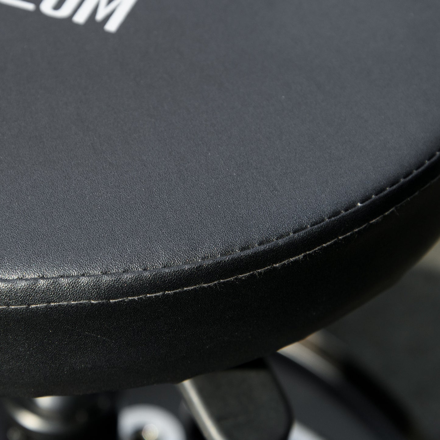 Pneumatic Adjustable Mechanic Stool w/ Tool Tray, Wheels