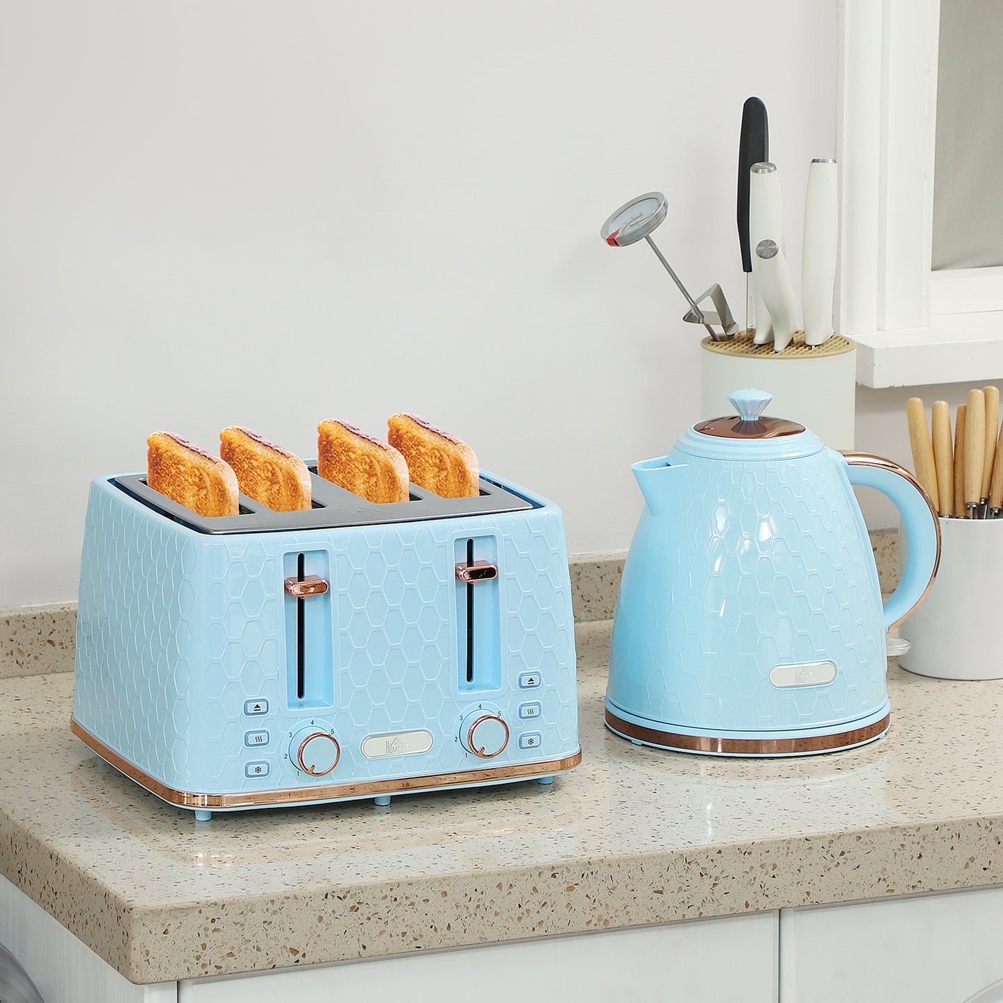 1.7L Kettle and Toaster Set with Defrost Reheat and Crumb Tray