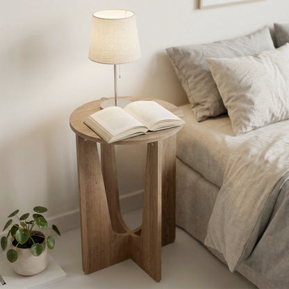 Round Side Table, End Table with Curved Legs Coffee Wood Effect