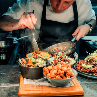 Pay just £20 and enjoy £30 to spend on delicious food and drinks at The Lookout Beach Cafe & Restaurant!