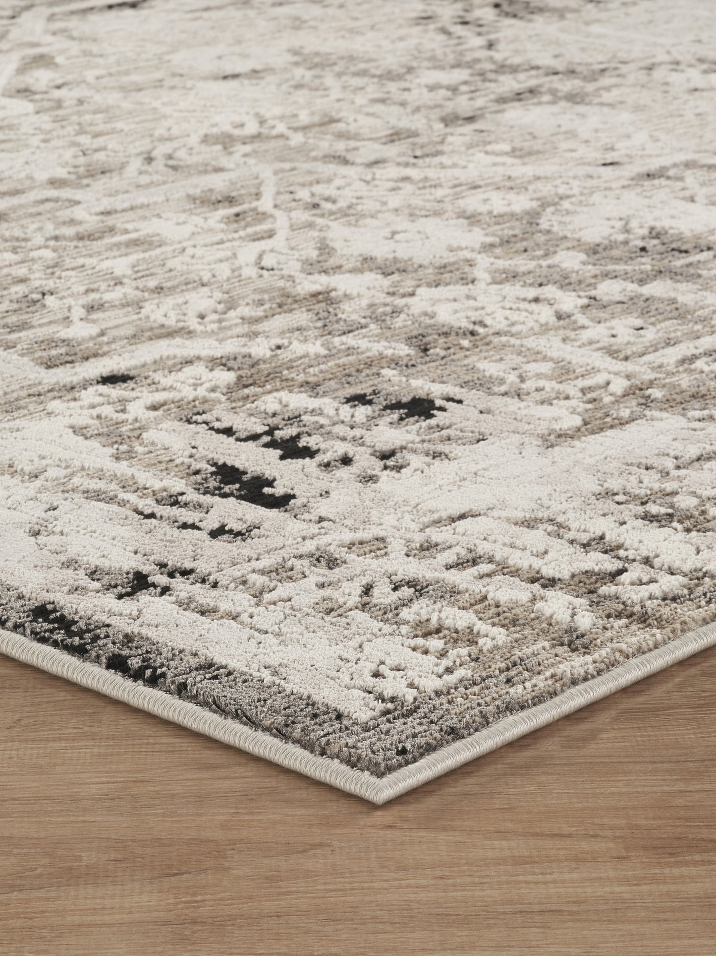 Mayfair Living Room Area Rug Metallic Sheen Contemporary Modern Damask Design