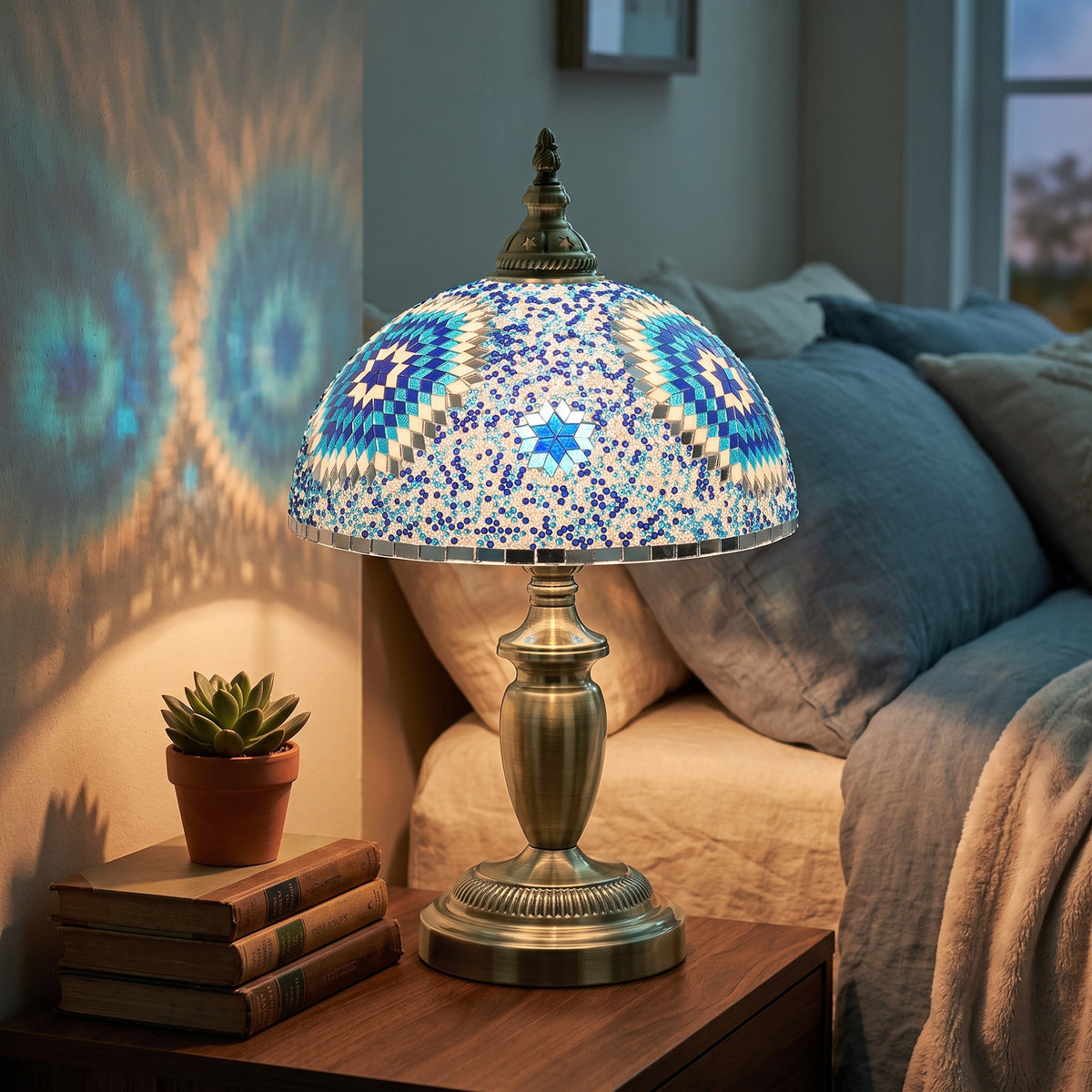 30cm Tiffany Lamp with Button Switch and Metal Base, Blue