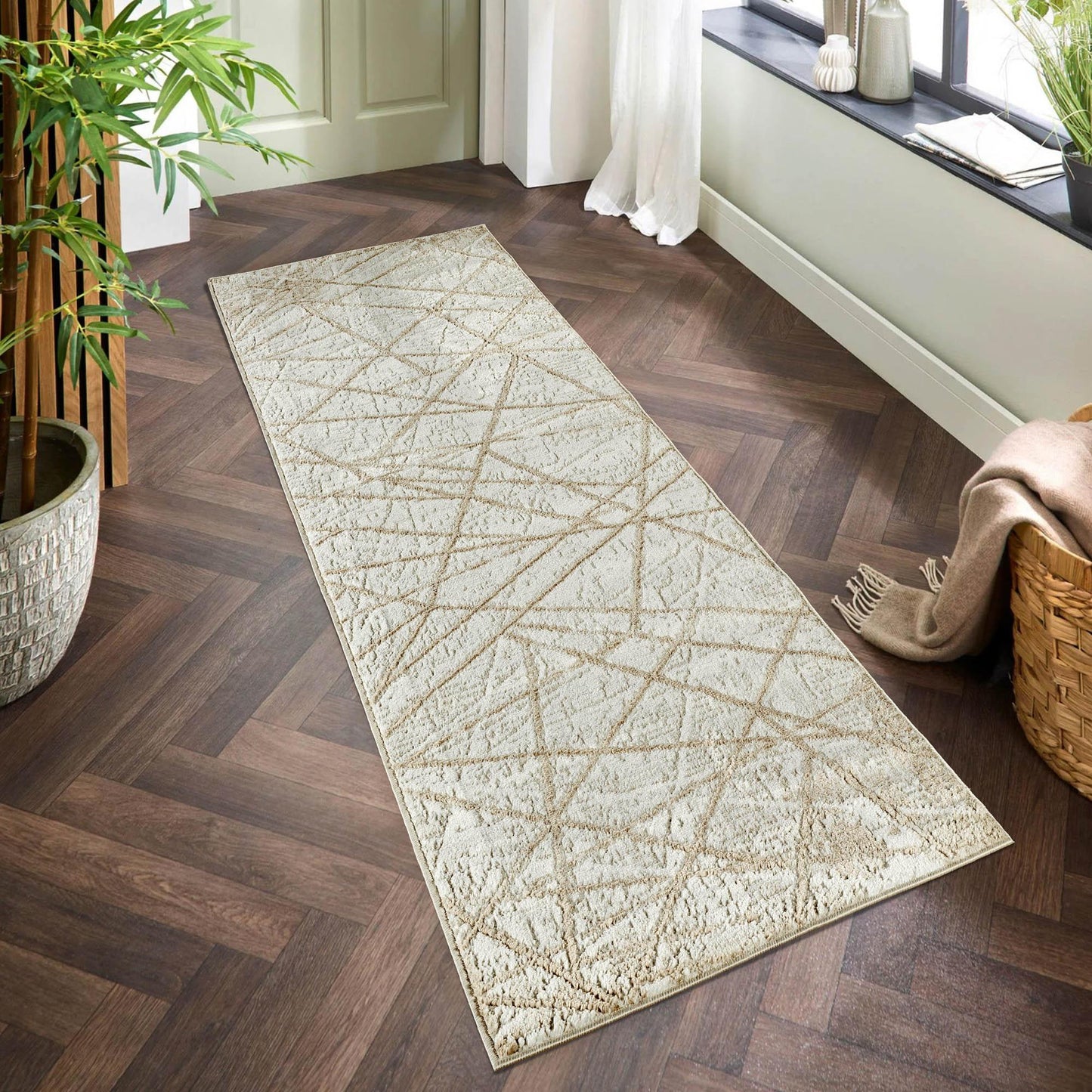 Perla Rug Contemporary Abstract Design With Metallic Sheen Axis Design - 2 Colours Available