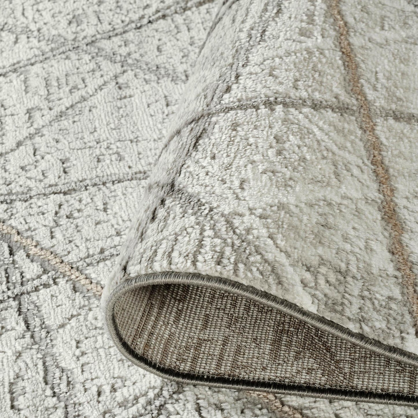 Perla Rug Contemporary Abstract Design With Metallic Sheen Axis Design - 2 Colours Available