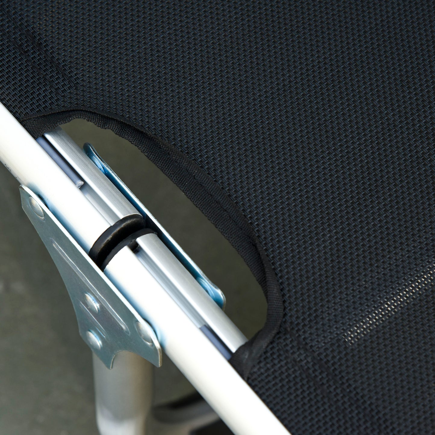 Folding Outdoor Reclining Sun Lounger Chair Aluminium Frame Black