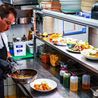 Savour the Best of Local Produce at Roseville Bistro with a 2-Course Dining Experience! Choose From Best Selling Dishes Such as Crispy Chilli & Pepper Calamari, Fresh Jersey Crab, Beef Linguine , Pan Fried Lemon Sole and More For Only £28 Per Person!