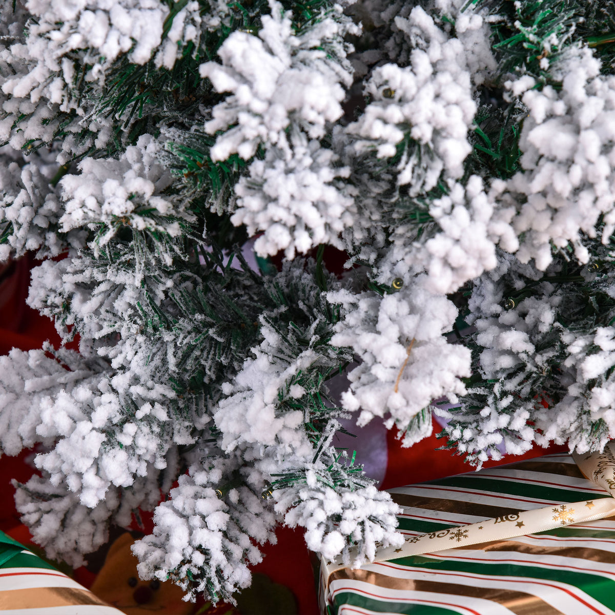 4FT Prelit Snow Flocked Christmas Tree w/ Light, Xmas Decoration Green