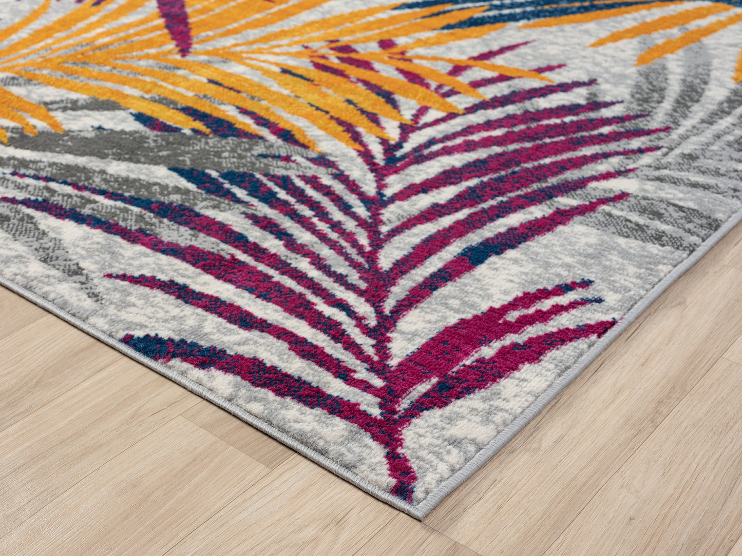San Marino Modern Living Room Area Rug - Low Pile Leaf Design