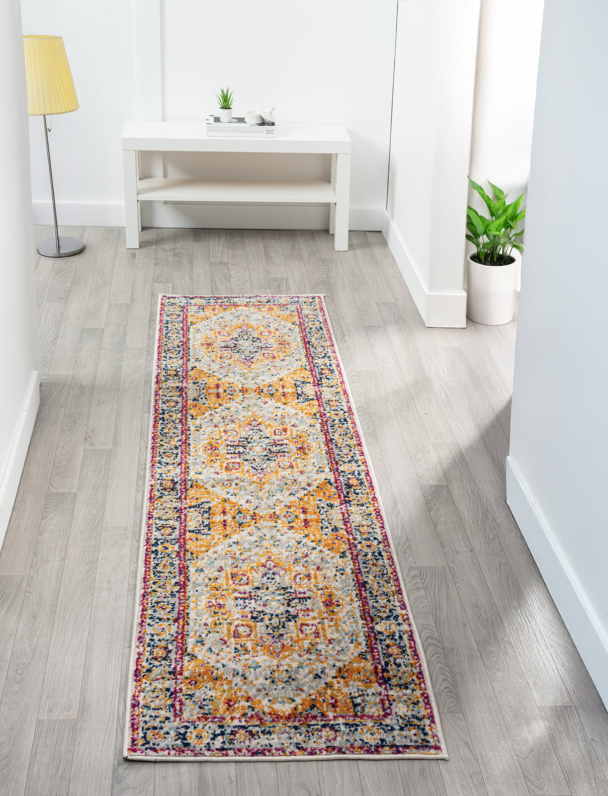 San Marino Modern Living Room Area Rug - Low Pile Floral Design