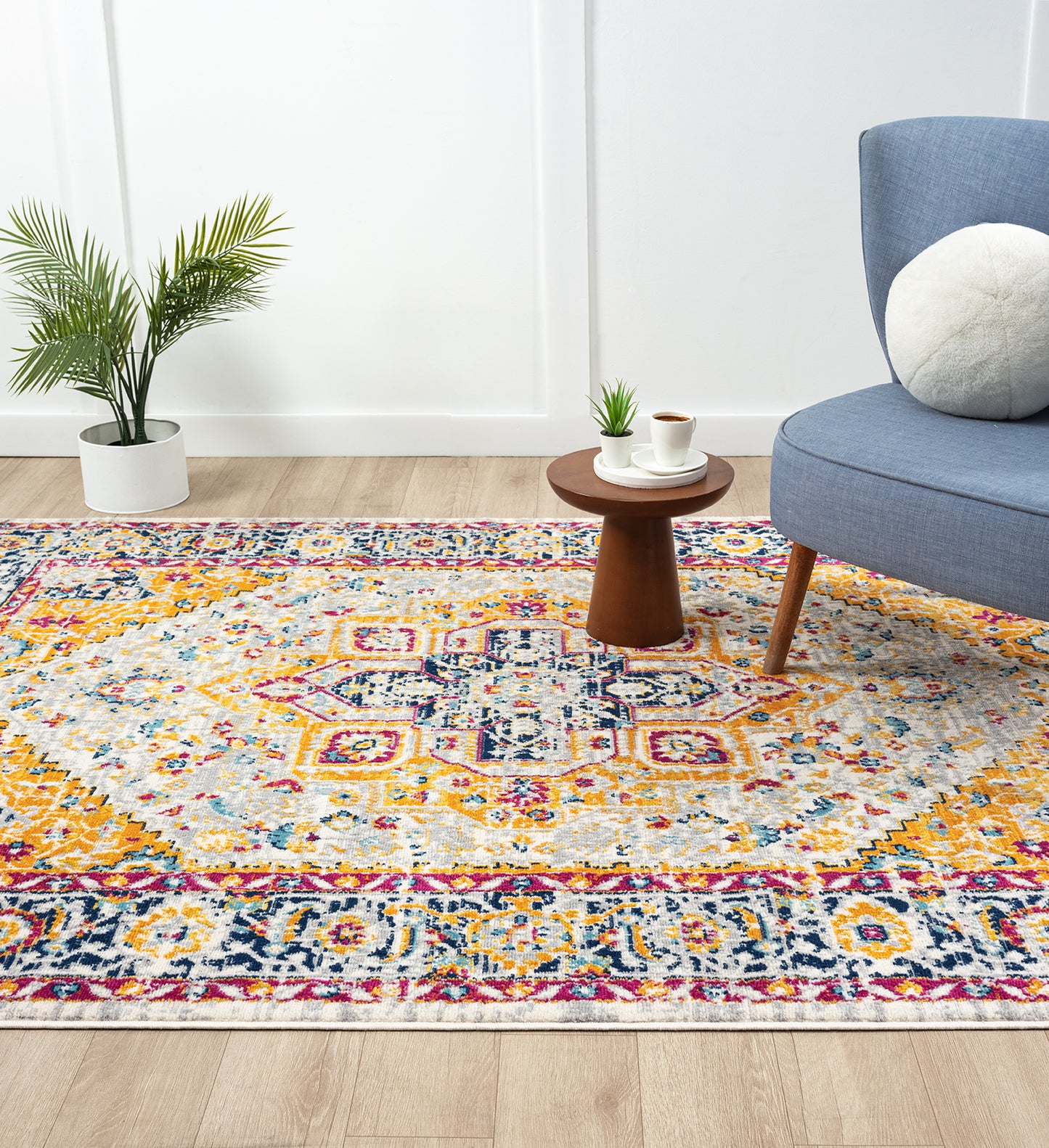 San Marino Modern Living Room Area Rug - Low Pile Floral Design