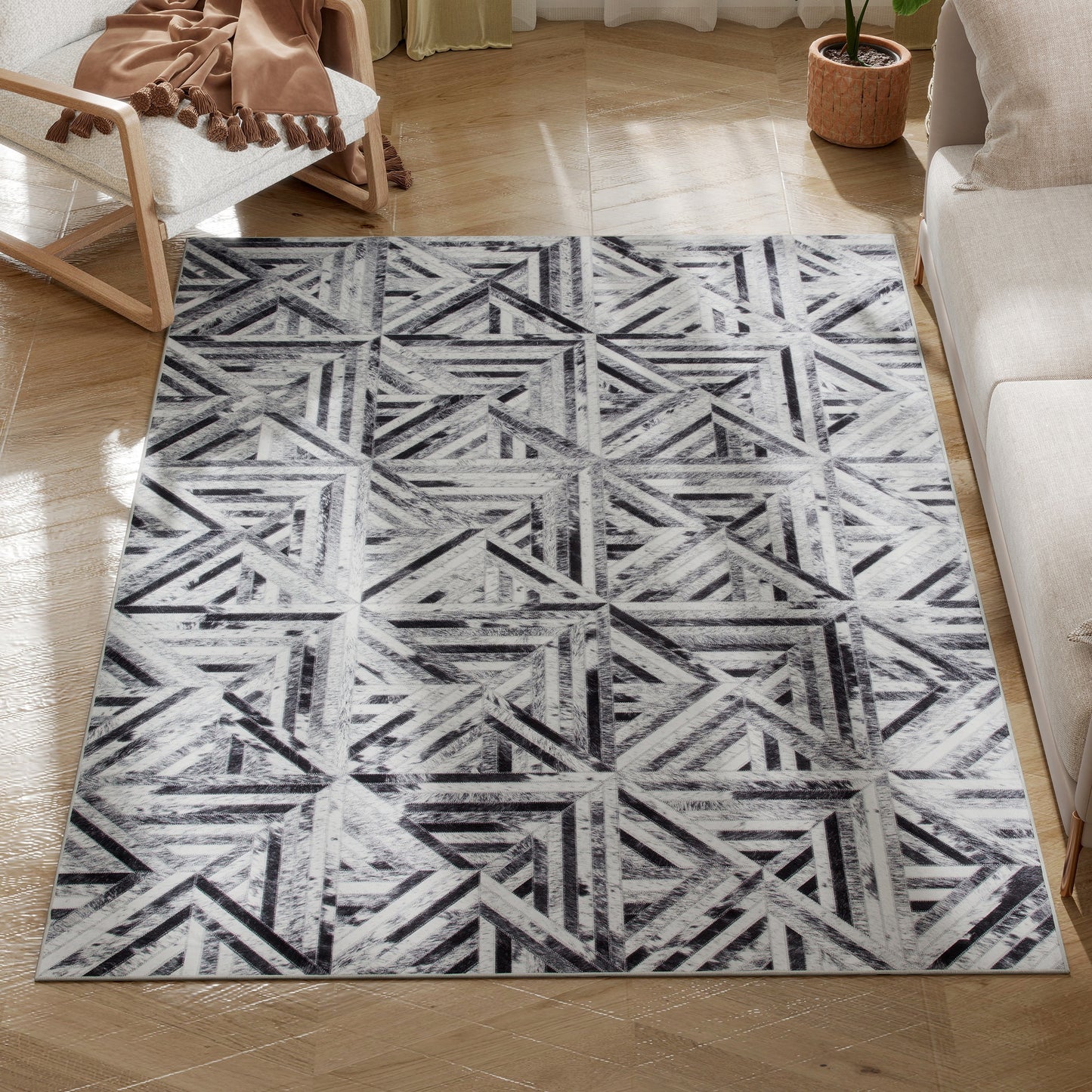 Non-Slip Washable Rug, Chenille Floor Carpet for Living Room, Black