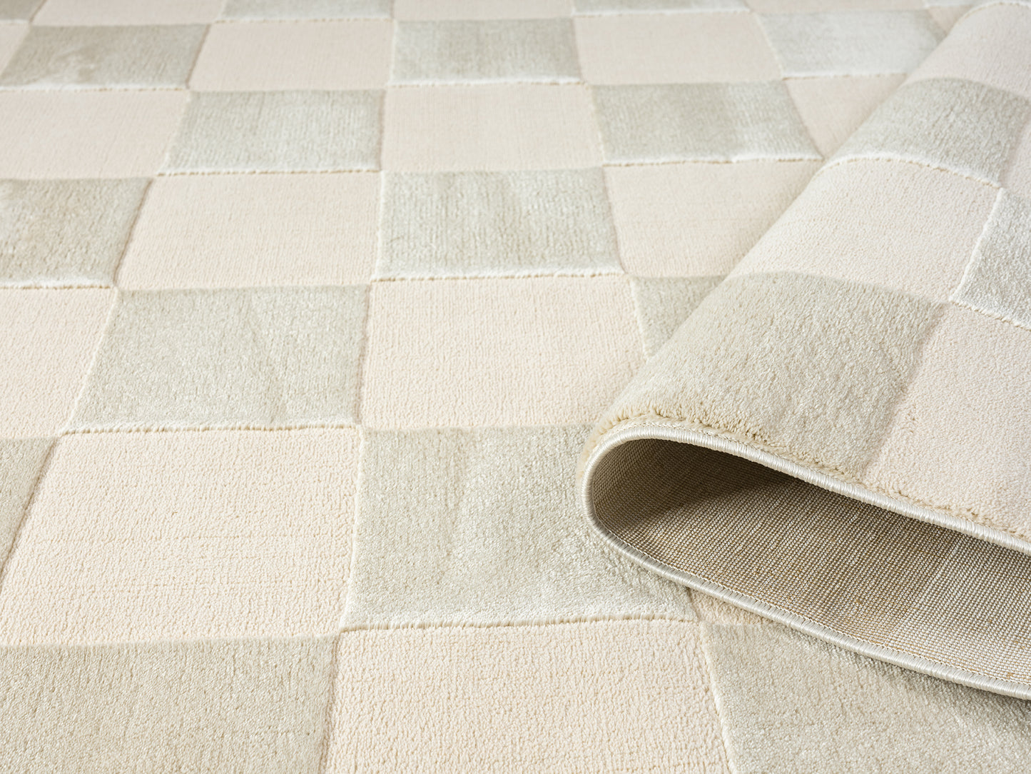 Vellure Modern Living Room Area Rug Embossed Metallic Sheen Grid - 2 Colours Available