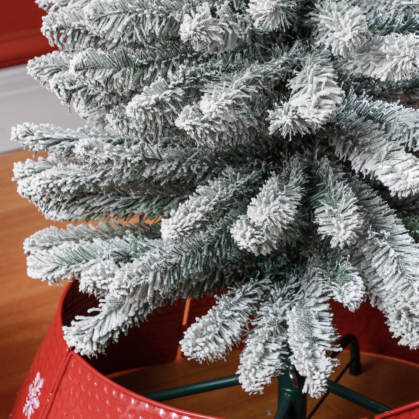 6 Foot Artificial Pencil Christmas Tree with Snow Flocked Tips, White