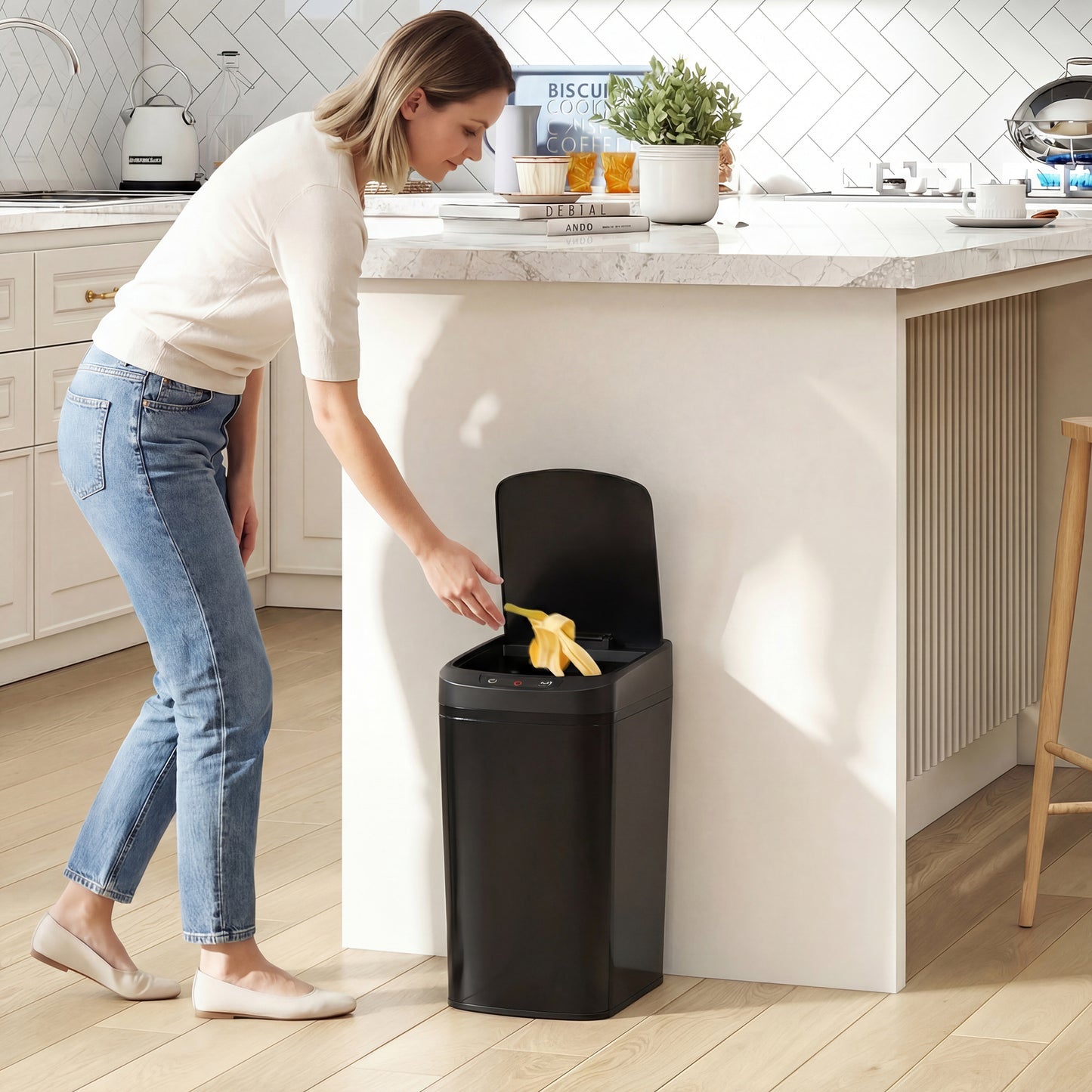 12L Sensor Bin, Automatic Touchless Motion Sensor Kitchen Bin, Black