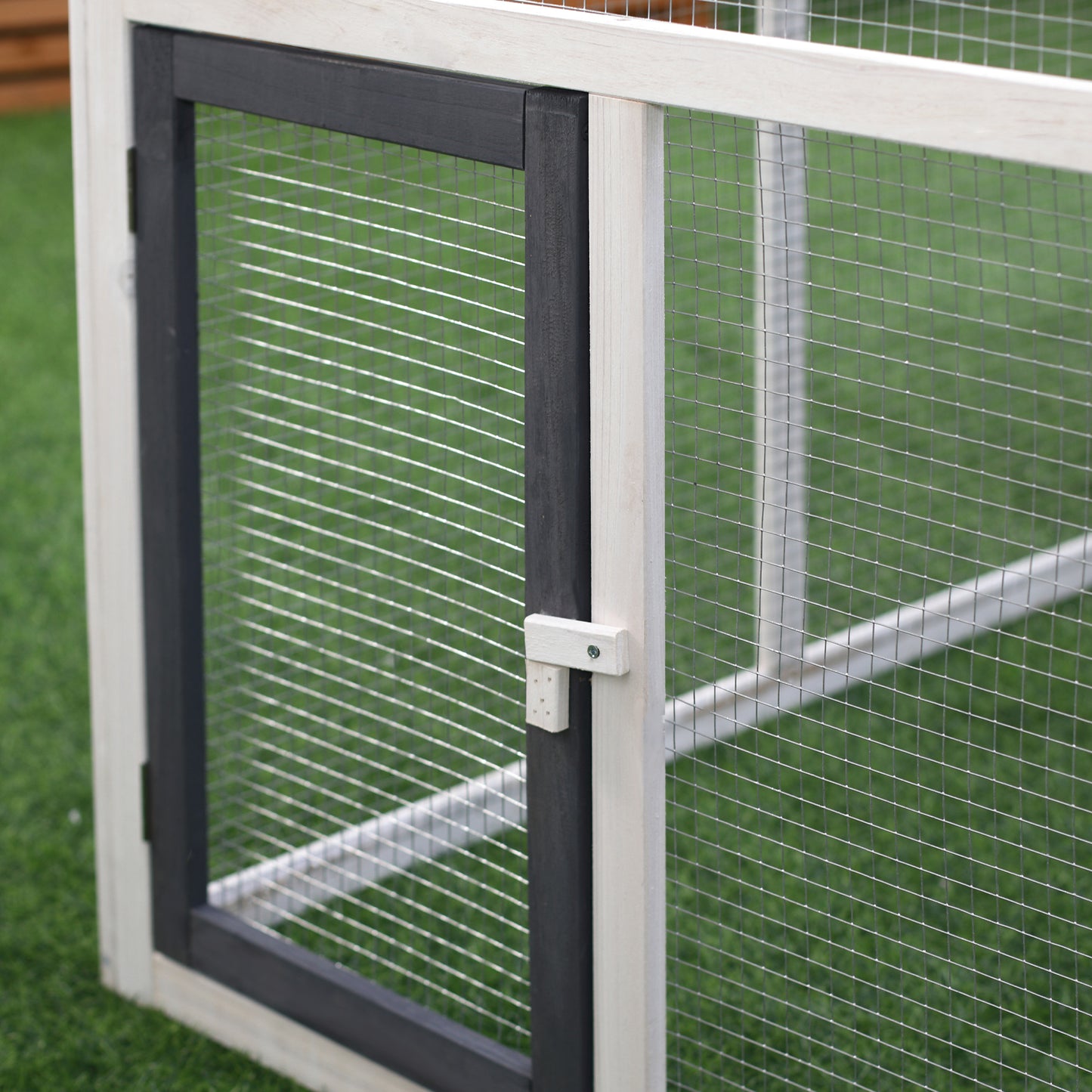 Wooden Chicken Coop Hen House Enclosure Garden with Ramp Run Nesting Box