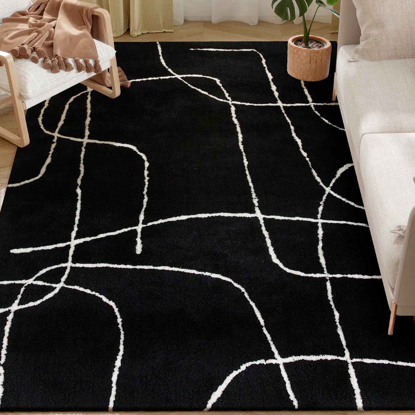 High Pile Modern Shaggy Rug, Soft Floor Carpet 120 x 170 cm, Black