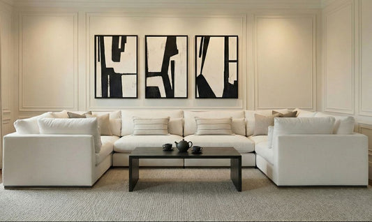 Burbank Super Lounge Suite