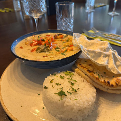 Not To Be Missed! The Tipsy Lunch Club Deal...2 Courses just £9.99pp!  Incredible Value! Choose from Breaded Whitebait, Traditional Fish & Chips, Sticky Toffee Pudding and much more!