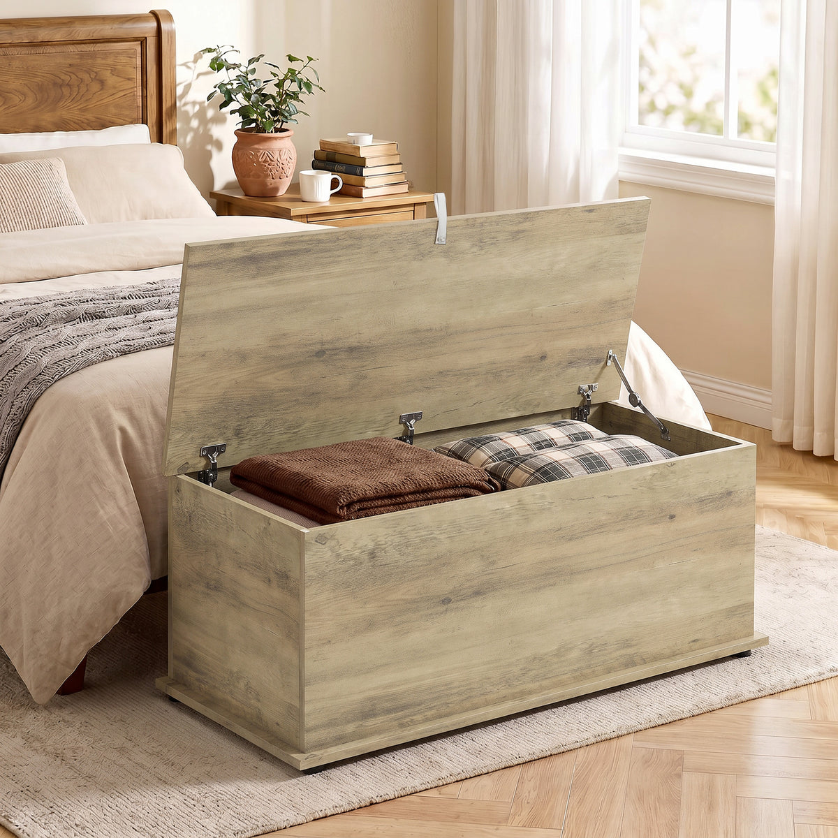 Storage Chest With Lid, 113L Storage Box, Grey Wood Effect