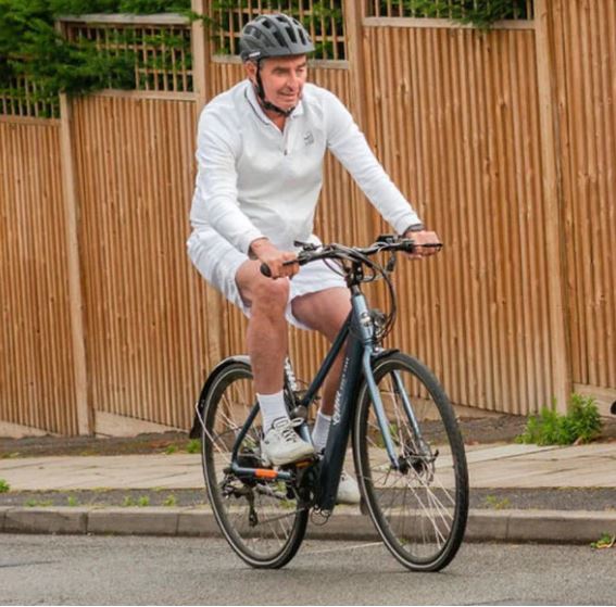 Emu Evo Step Through Hybrid Electric Bike E-Bike 10.4Ah Battery 700c Wheels Grey