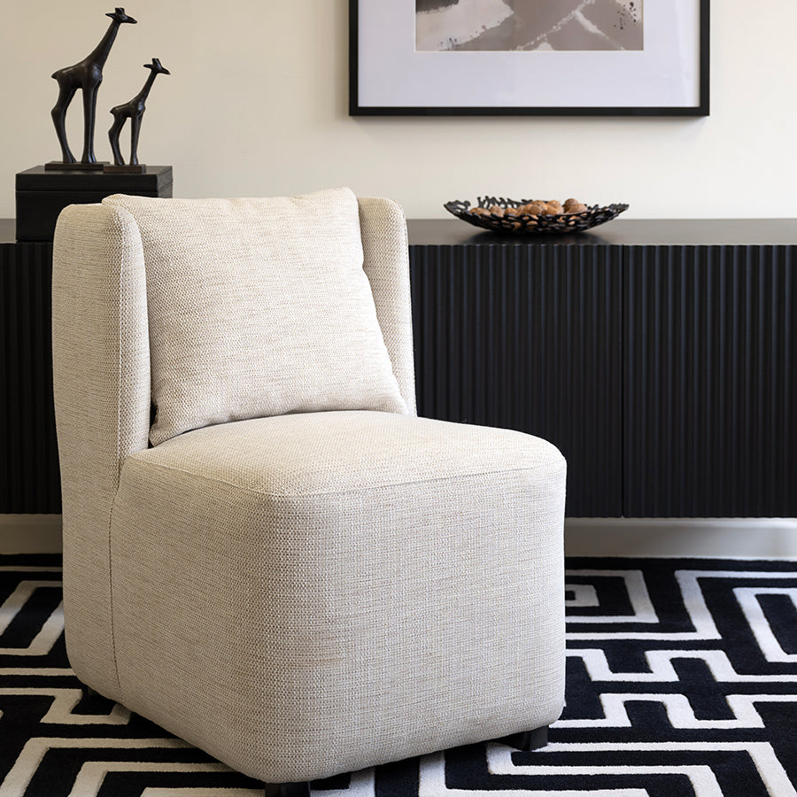 Evandro Large Rug